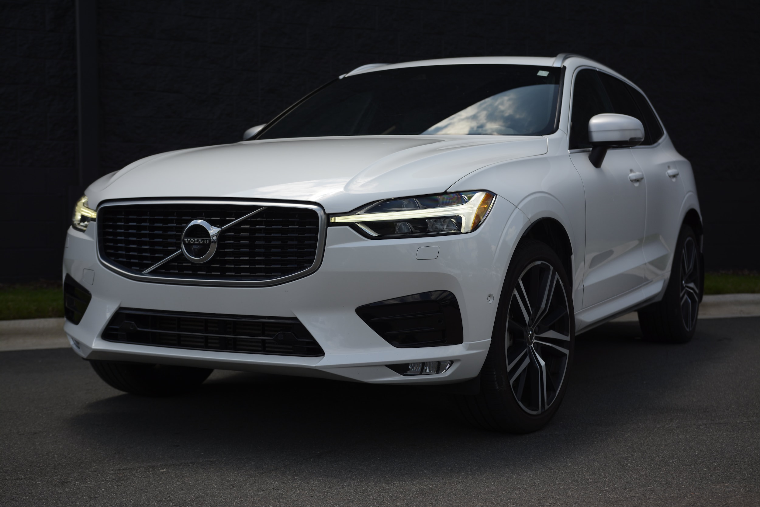 Volvo XC60 T6 R-Design