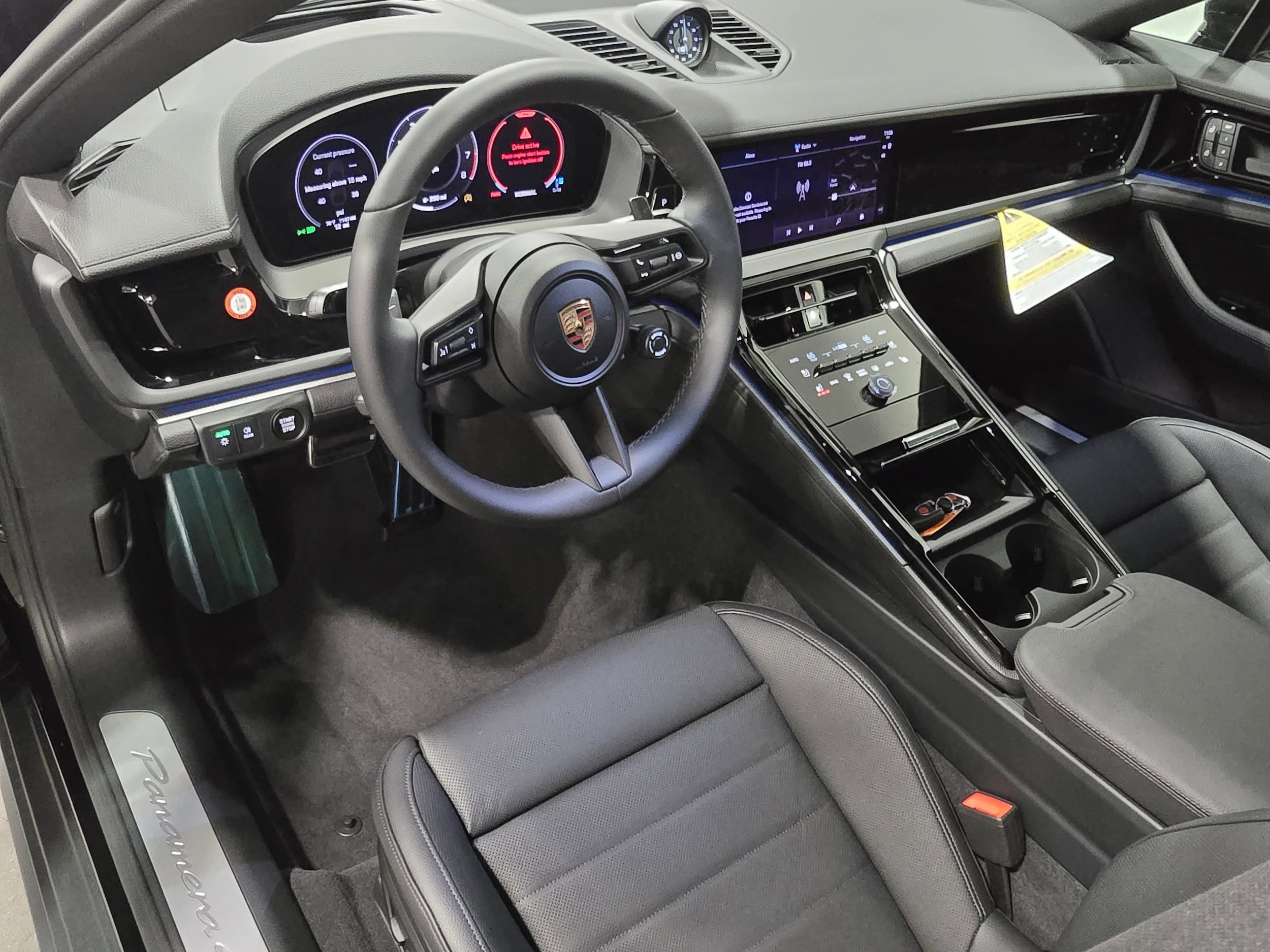Porsche Panamera 4