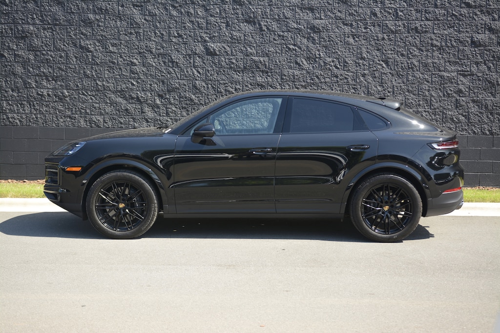Certified 2024 Porsche Cayenne Coupe SUV