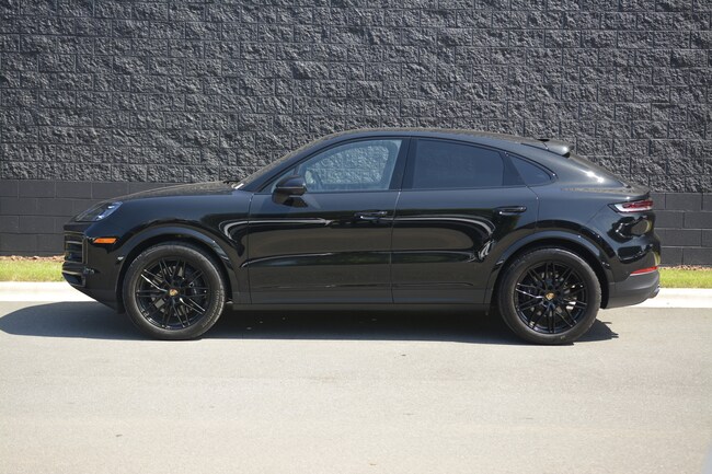 2024 Porsche Cayenne Coupe SUV