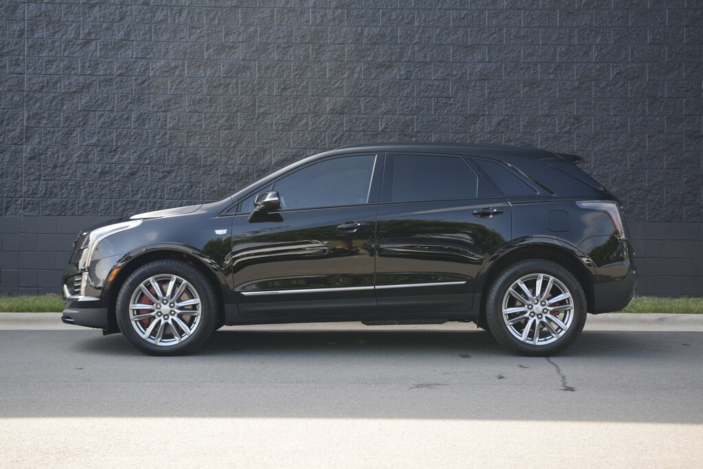 Used 2025 CADILLAC XT5 Sport SUV