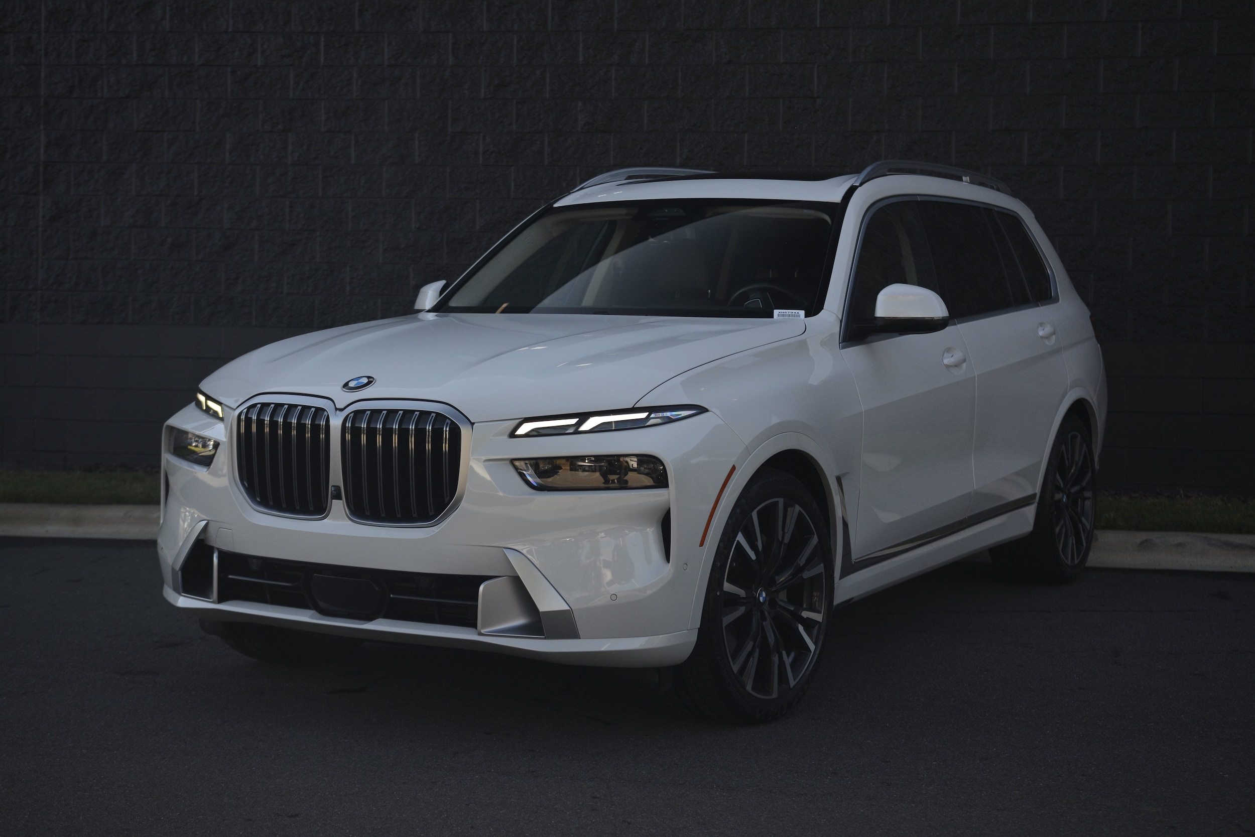 2024 BMW X7 40i