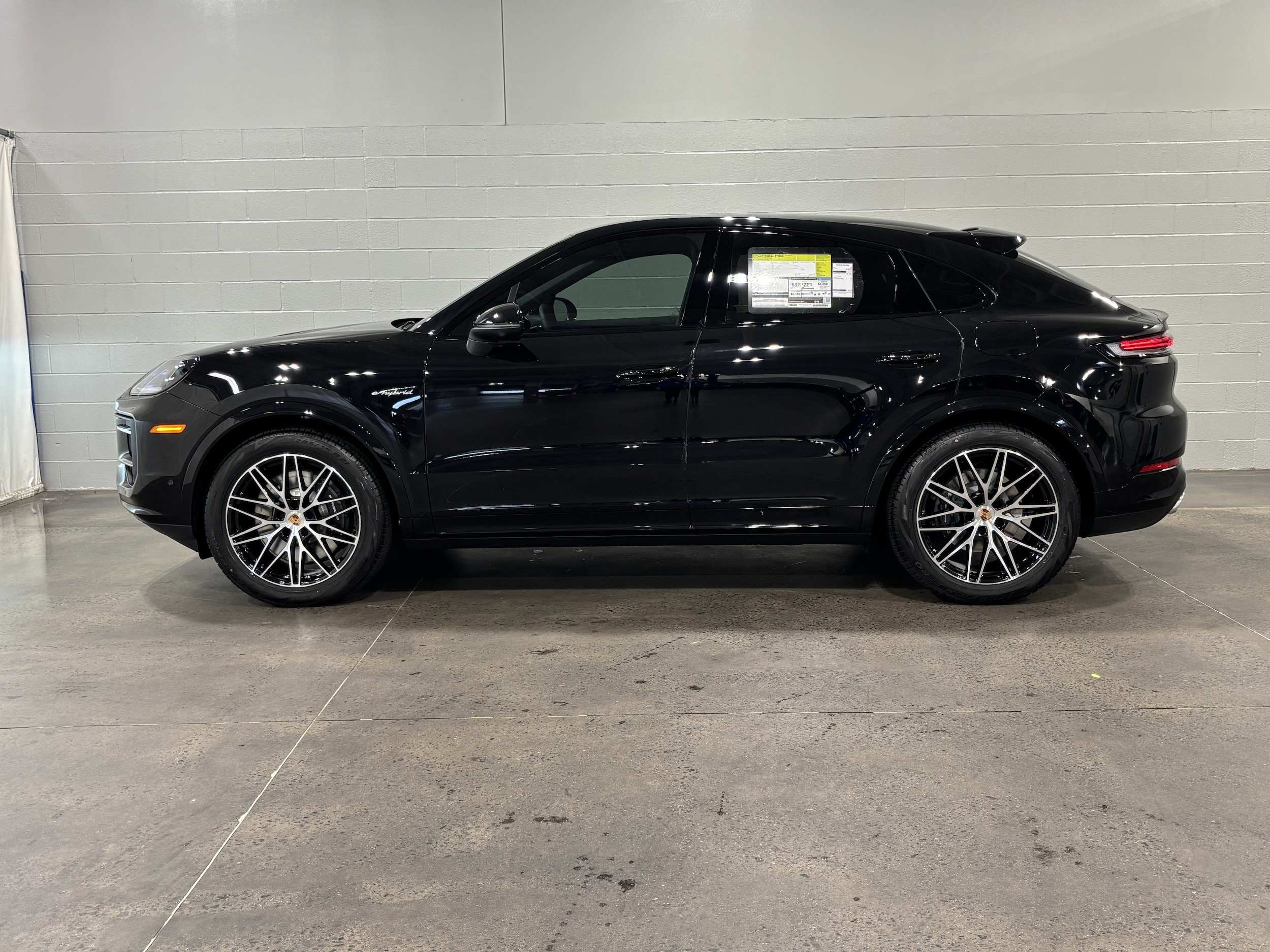 Porsche Cayenne E-Hybrid Coupe