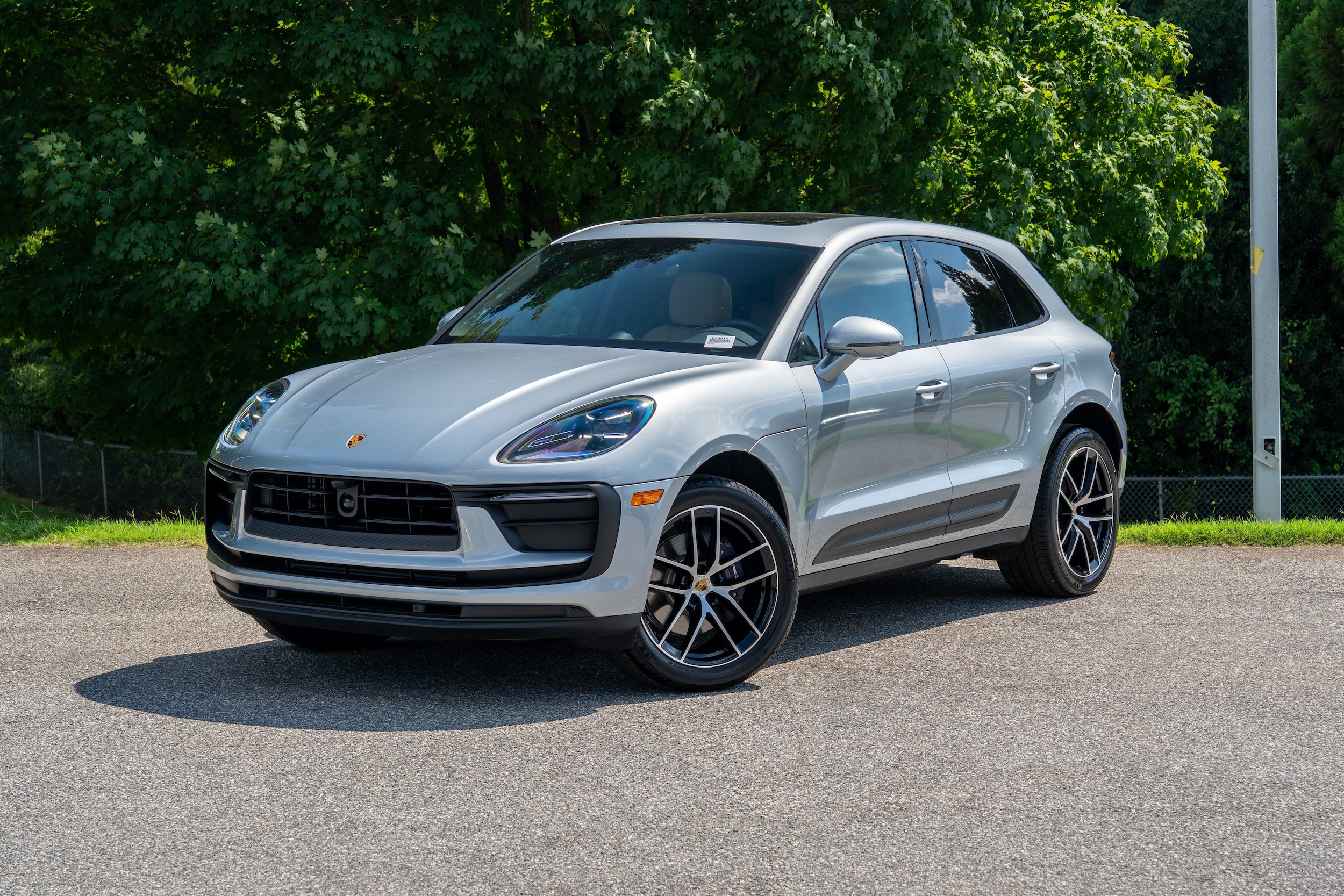 2026 Porsche Macan Base