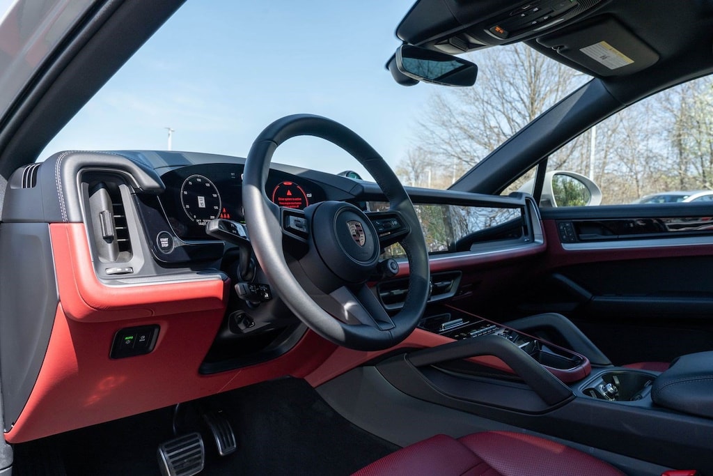 Certified 2025 Porsche Cayenne S E-Hybrid Coupe Sport Utility