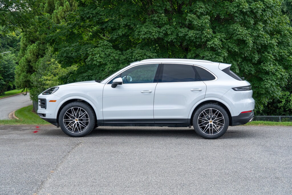 Certified 2024 Porsche Cayenne Sport Utility