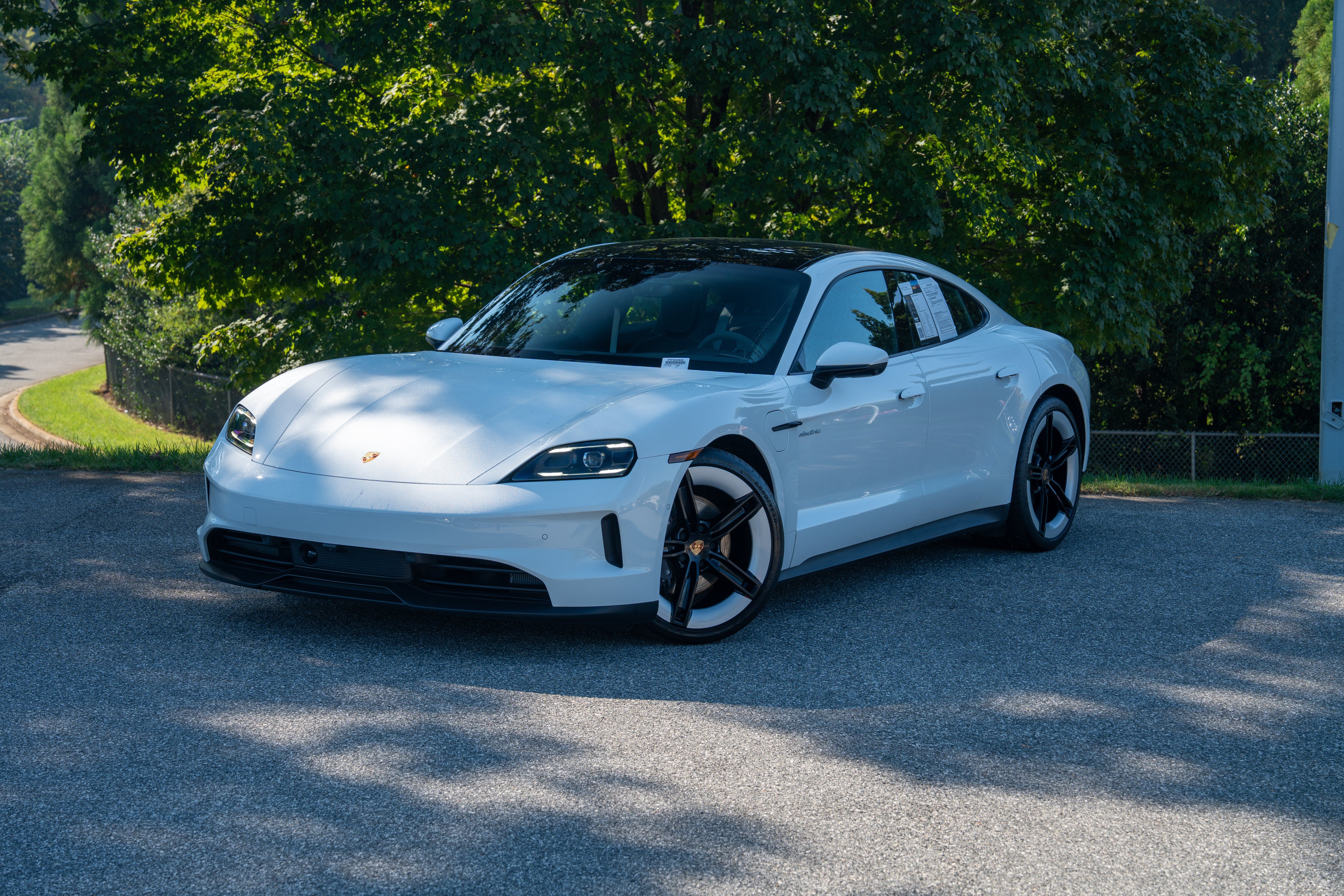 2025 Porsche Taycan Base