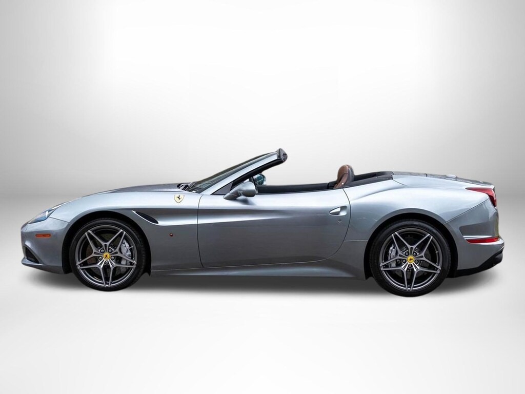 Used 2017 Ferrari California T T Convertible