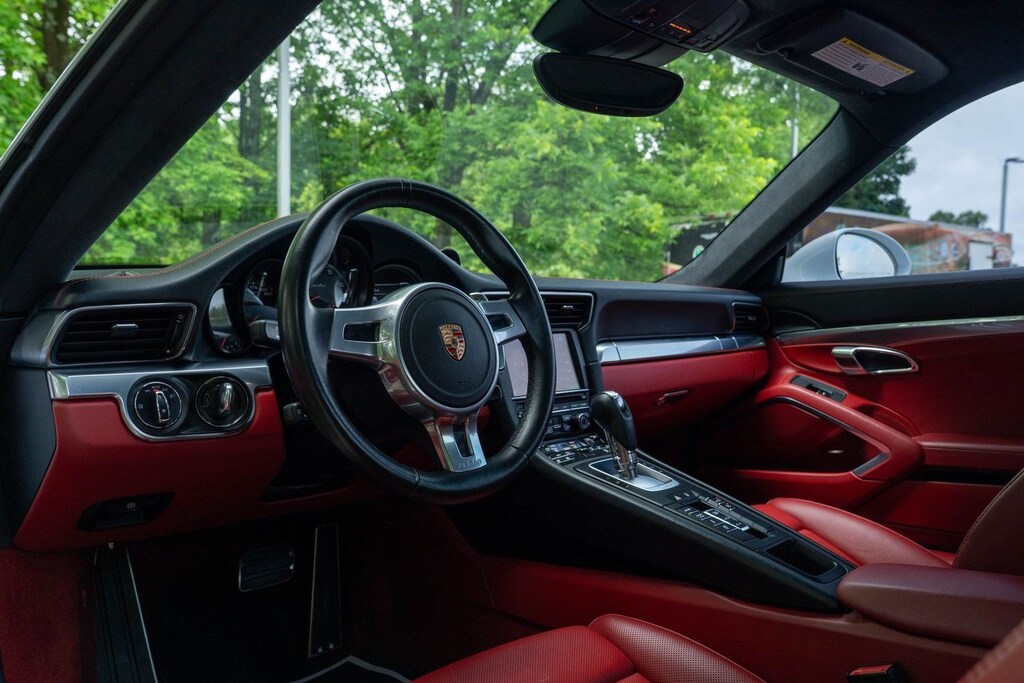 Certified 2015 Porsche 911 Turbo 2dr Car