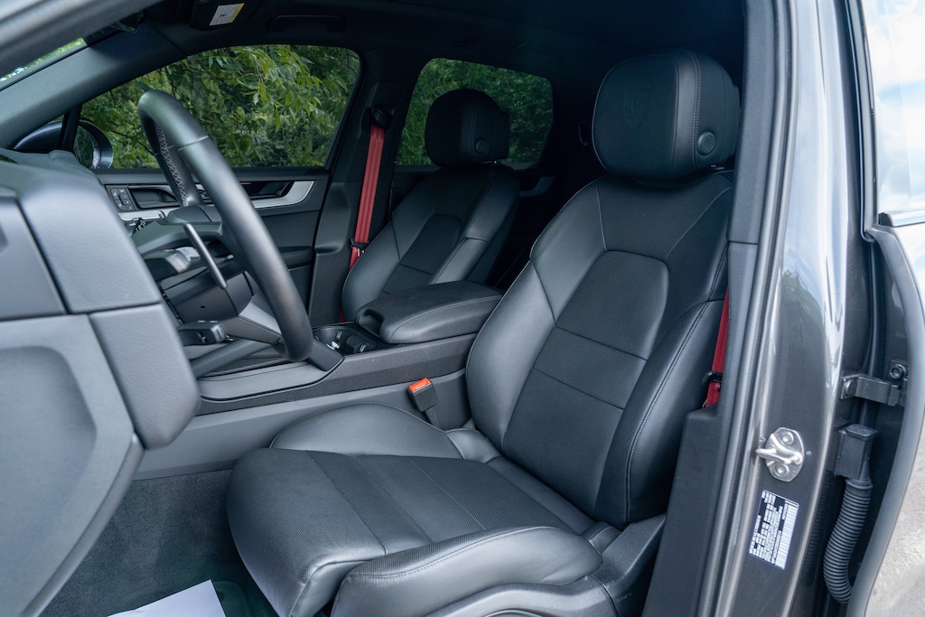 Certified 2024 Porsche Cayenne Sport Utility