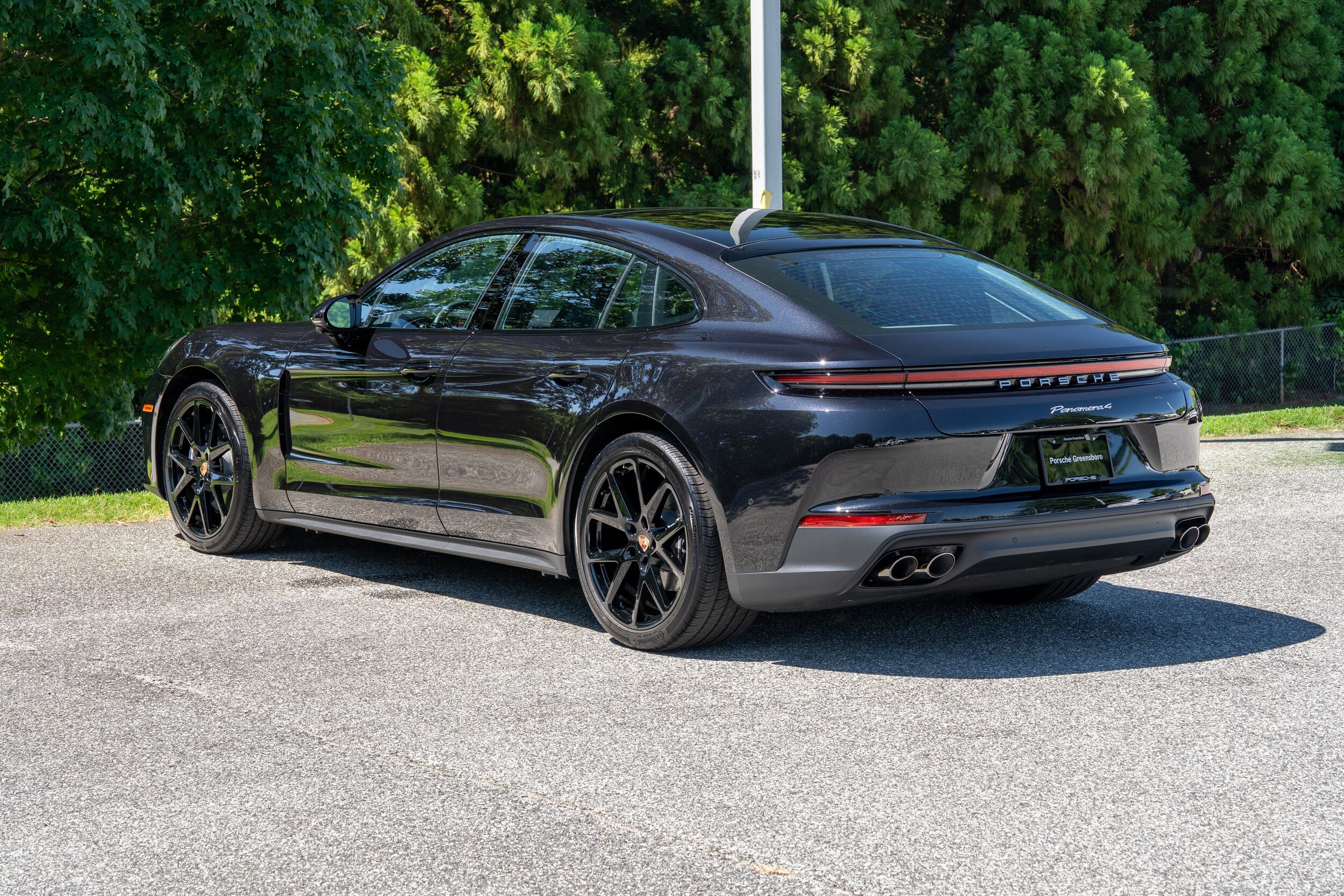 Porsche Panamera 4