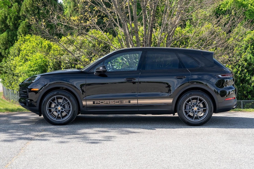 Certified 2024 Porsche Cayenne Sport Utility