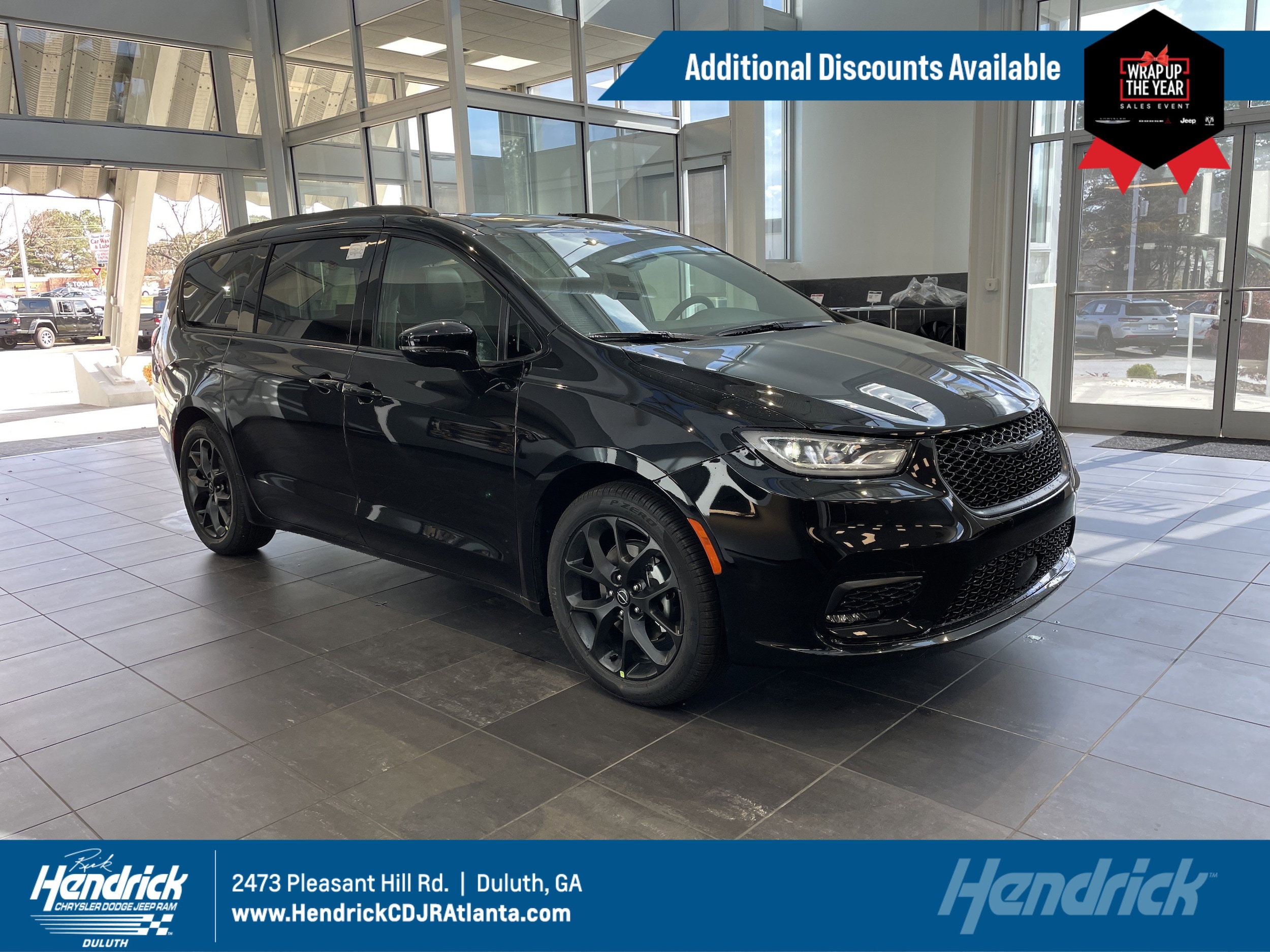 2026 Chrysler Pacifica Limited's photo