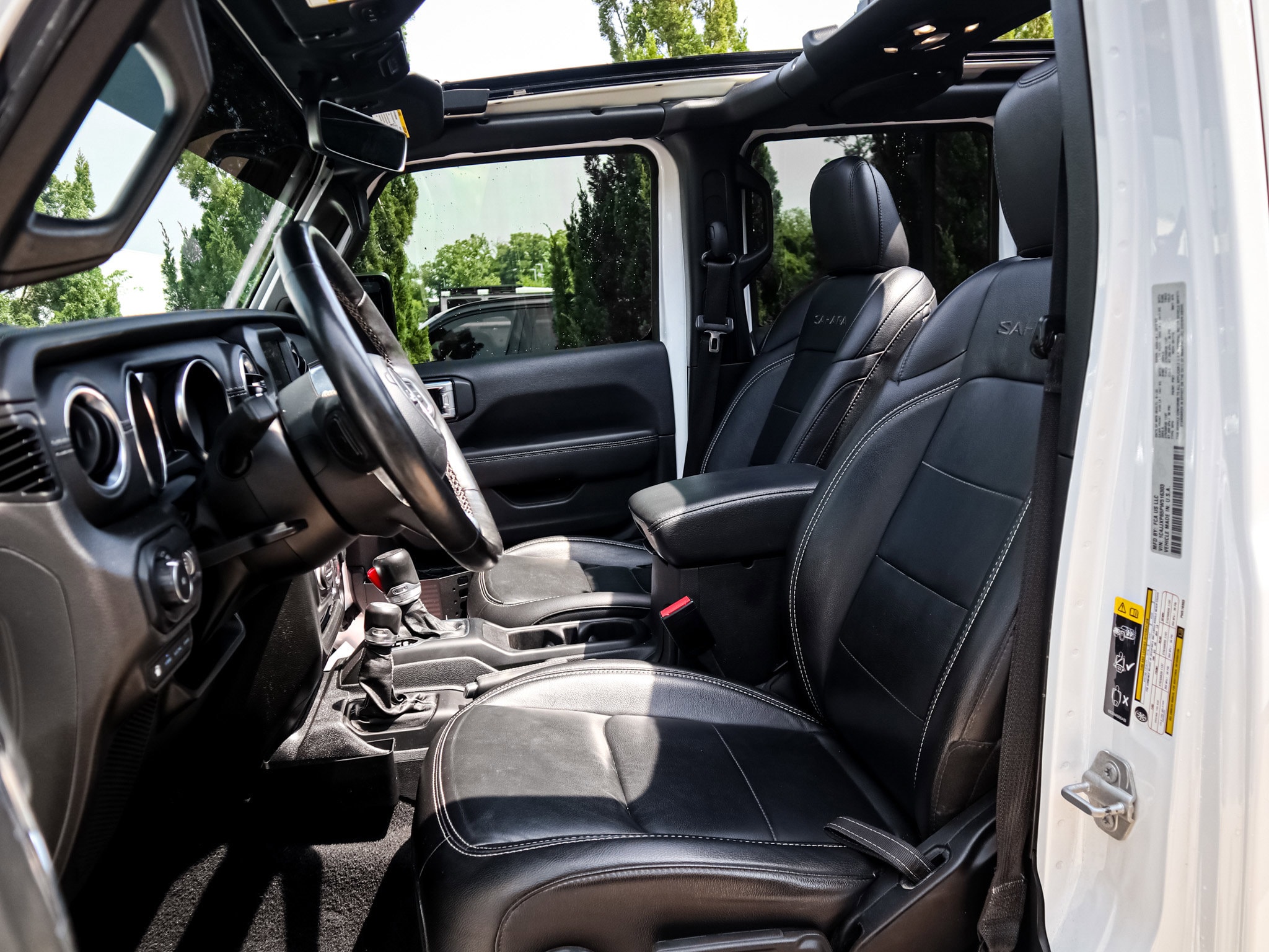 2023 Jeep Wrangler 4xe Sahara photo 6