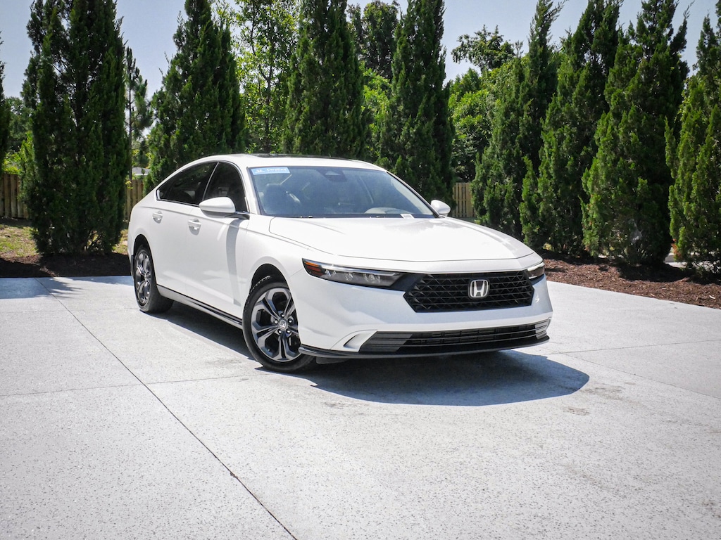 Used 2023 Honda Accord EX Sedan