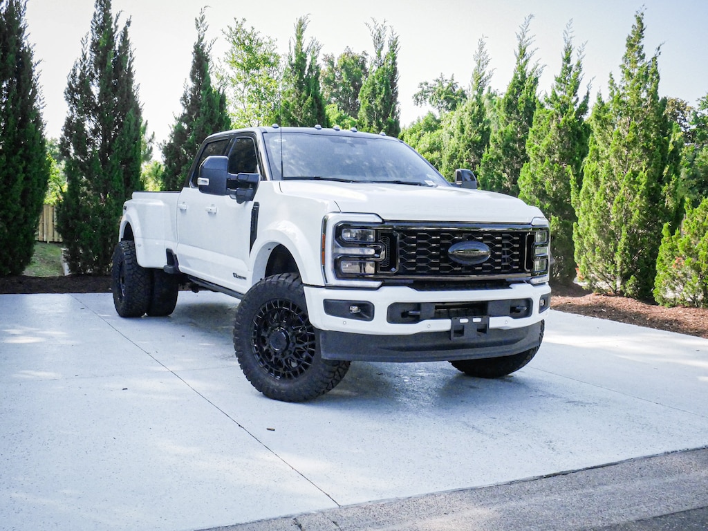Used 2026 Ford Super Duty F-450 DRW Platinum Pickup