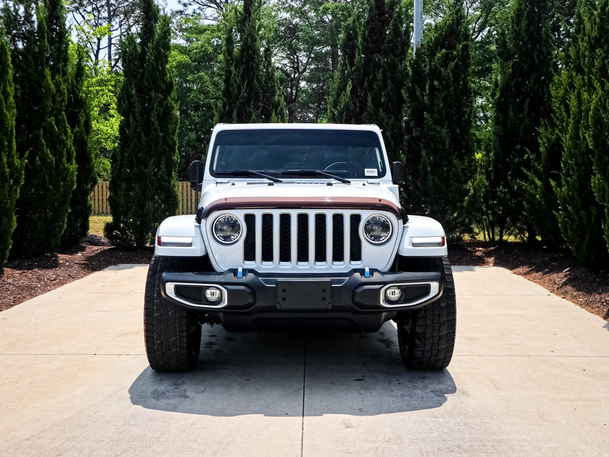 2023 Jeep Wrangler 4xe Sahara photo 2