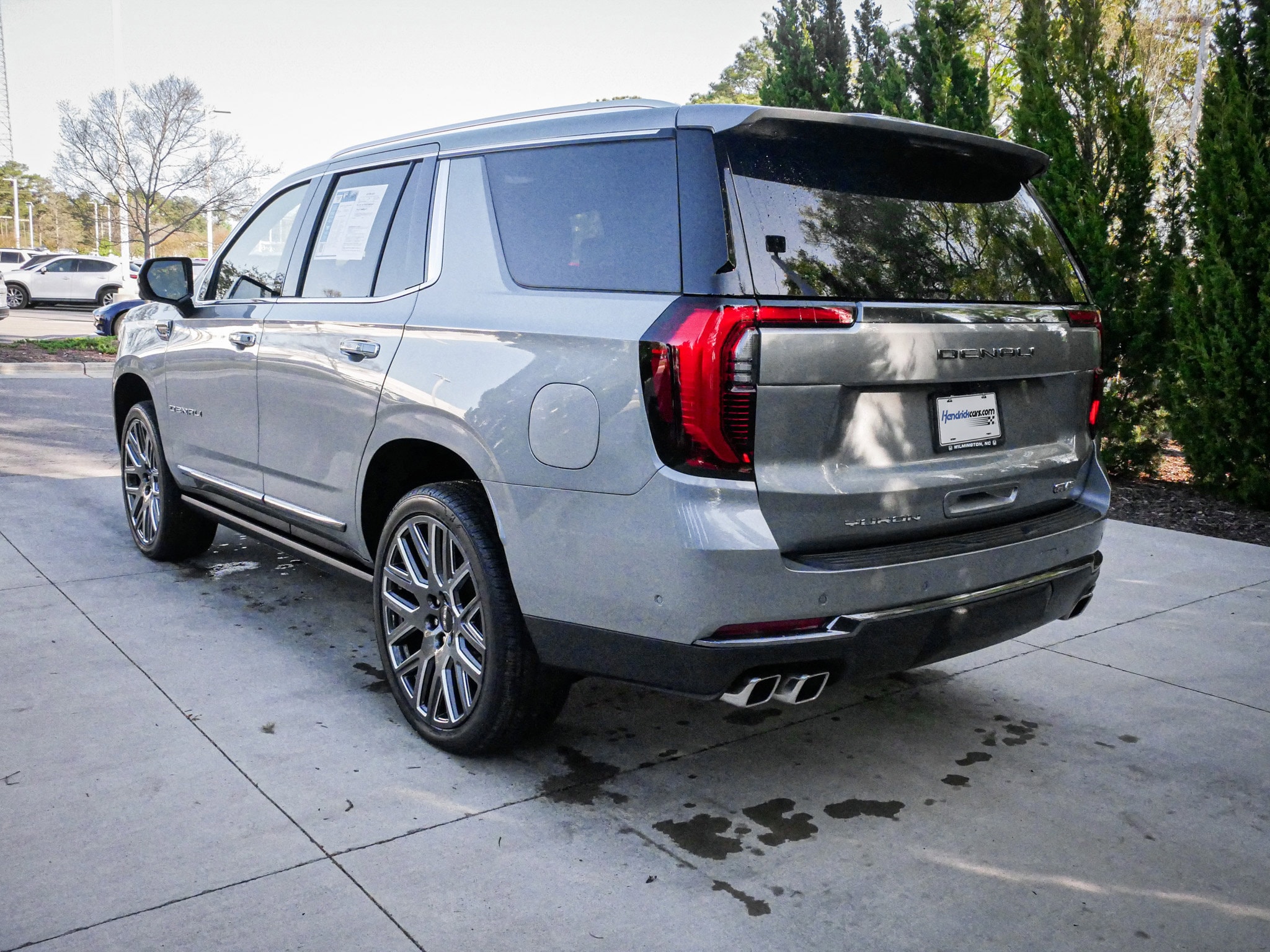 2026 GMC Yukon Denali Ultimate photo 6