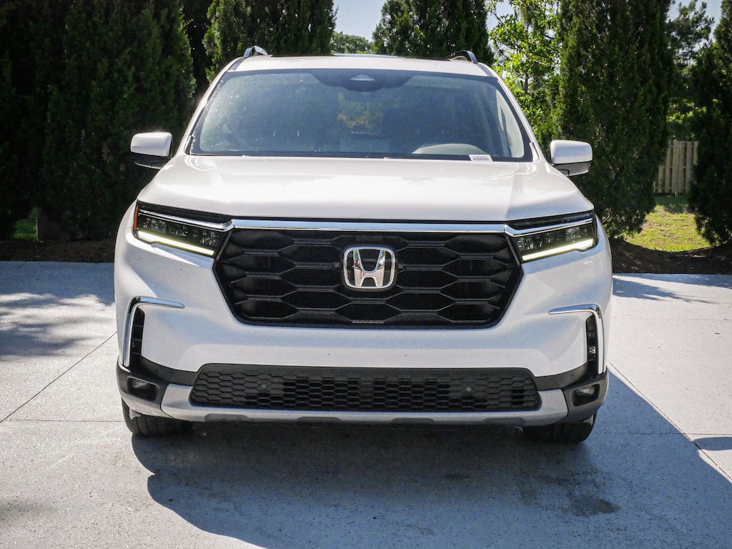 Used 2023 Honda Pilot Touring SUV