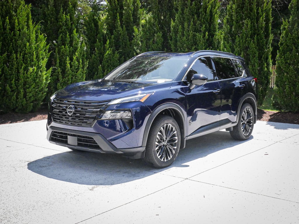 Used 2026 Nissan Rogue Dark Armor SUV