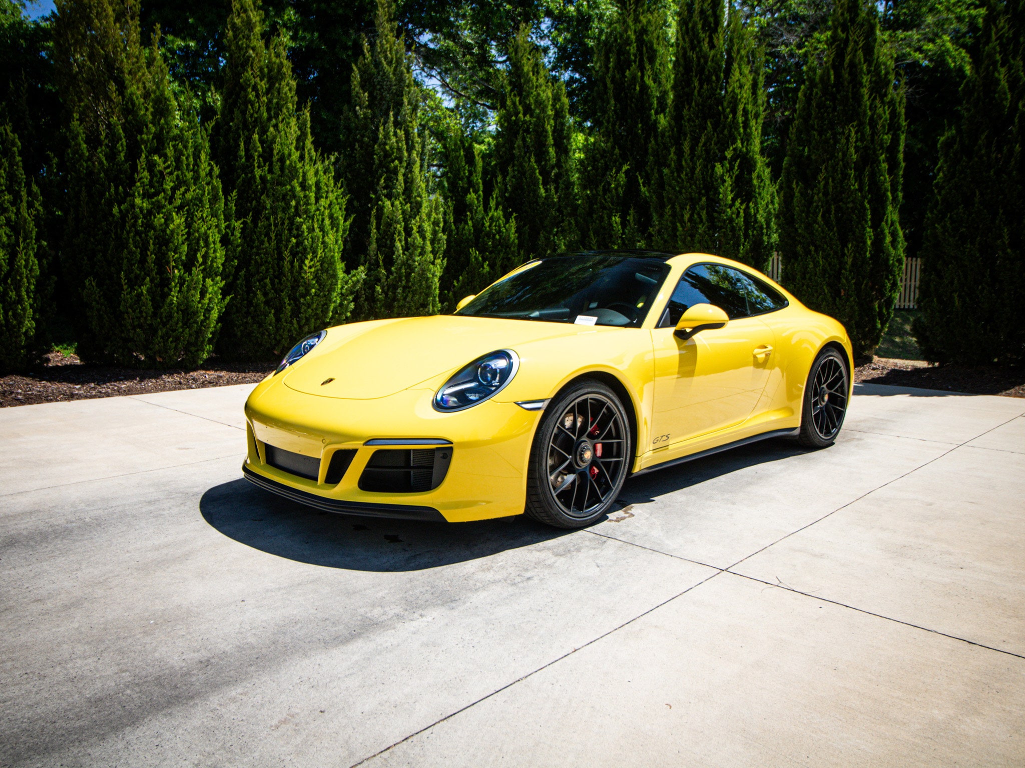 2019 Porsche 911 Carrera GTS photo 4