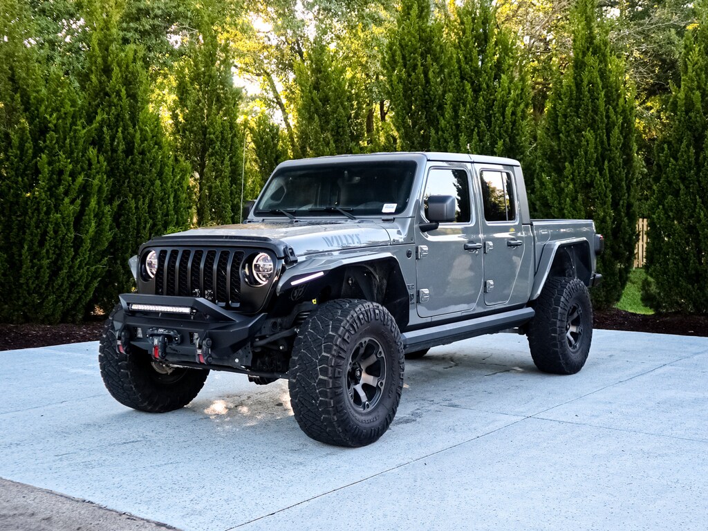 Used 2021 Jeep Gladiator Willys Pickup