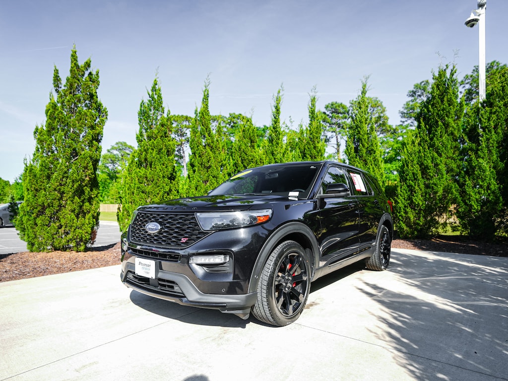 Used 2022 Ford Explorer ST SUV