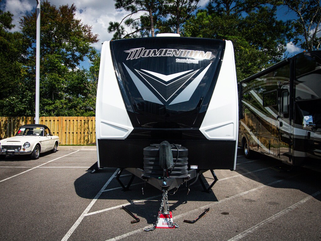 Used 2023 Grand Design Momentum