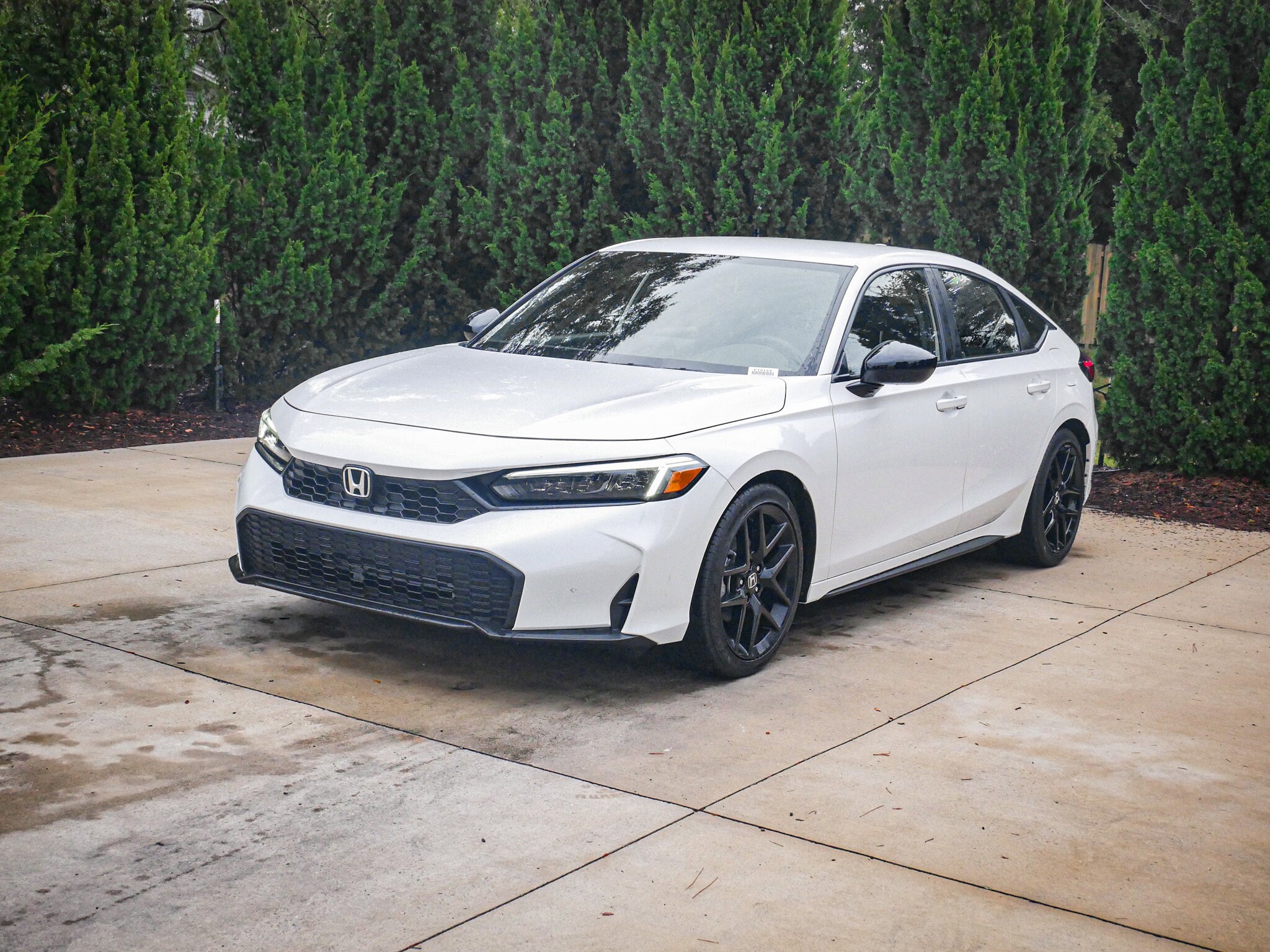 2025 Honda Civic Sport Hatchback photo 3