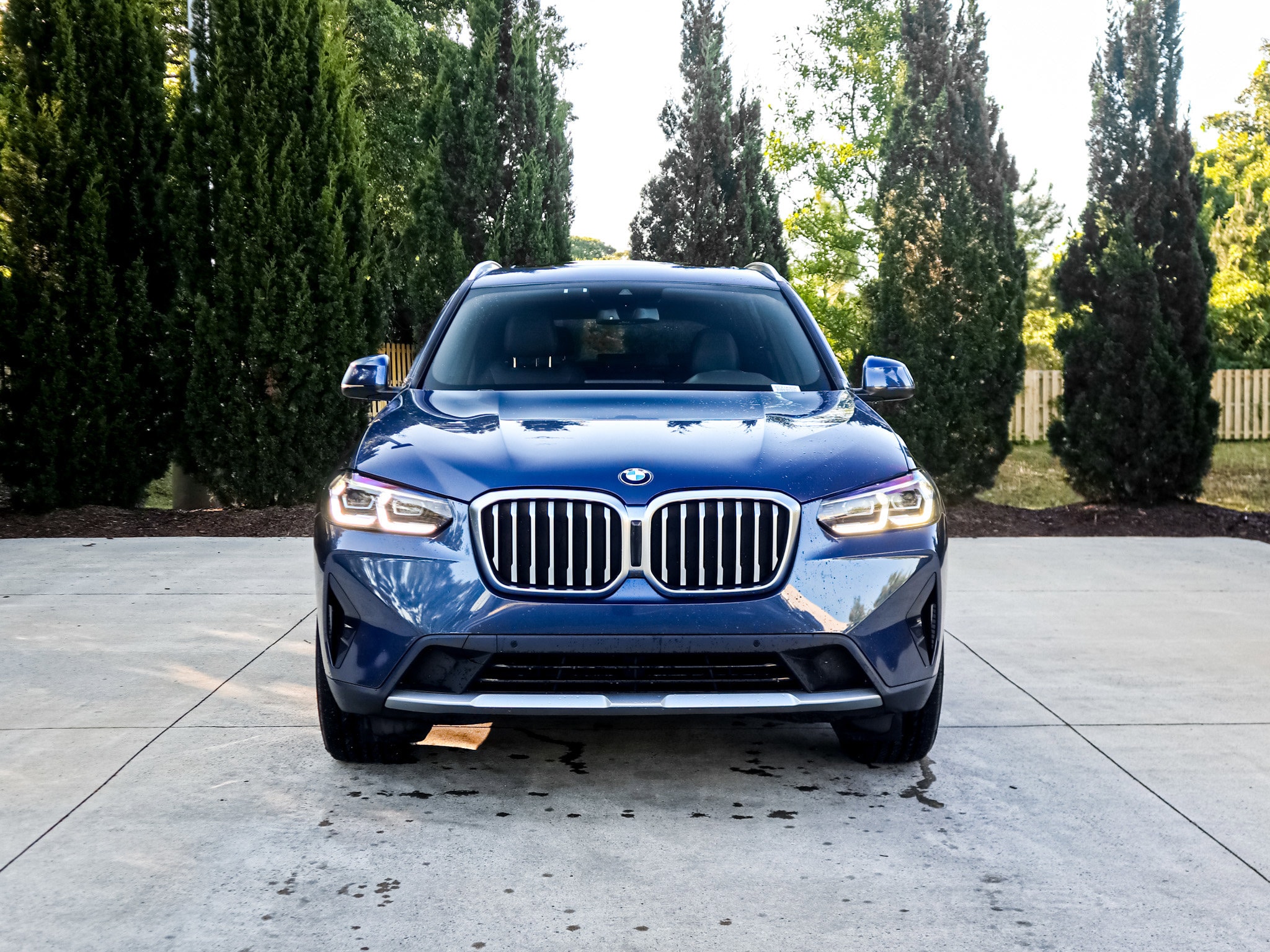 2022 BMW X3 sDrive30i photo 2