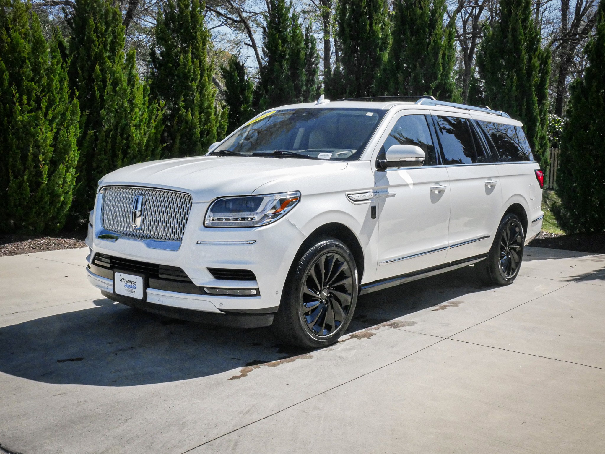 Lincoln Navigator L Reserve