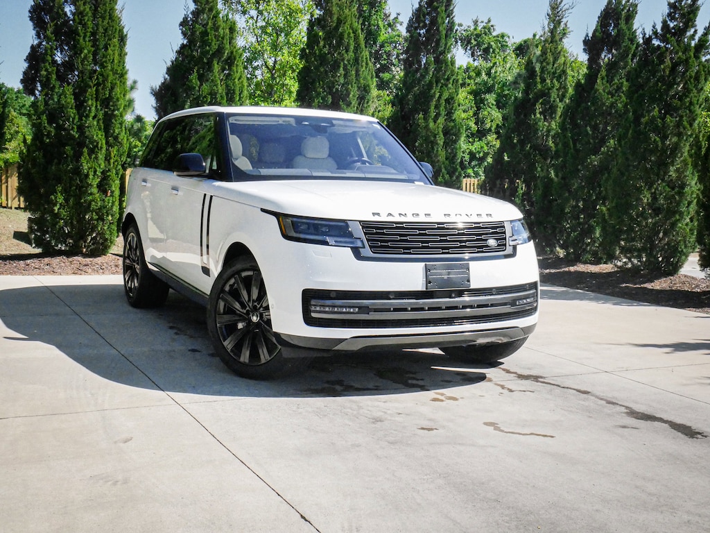 Used 2023 Land Rover Range Rover SE SUV