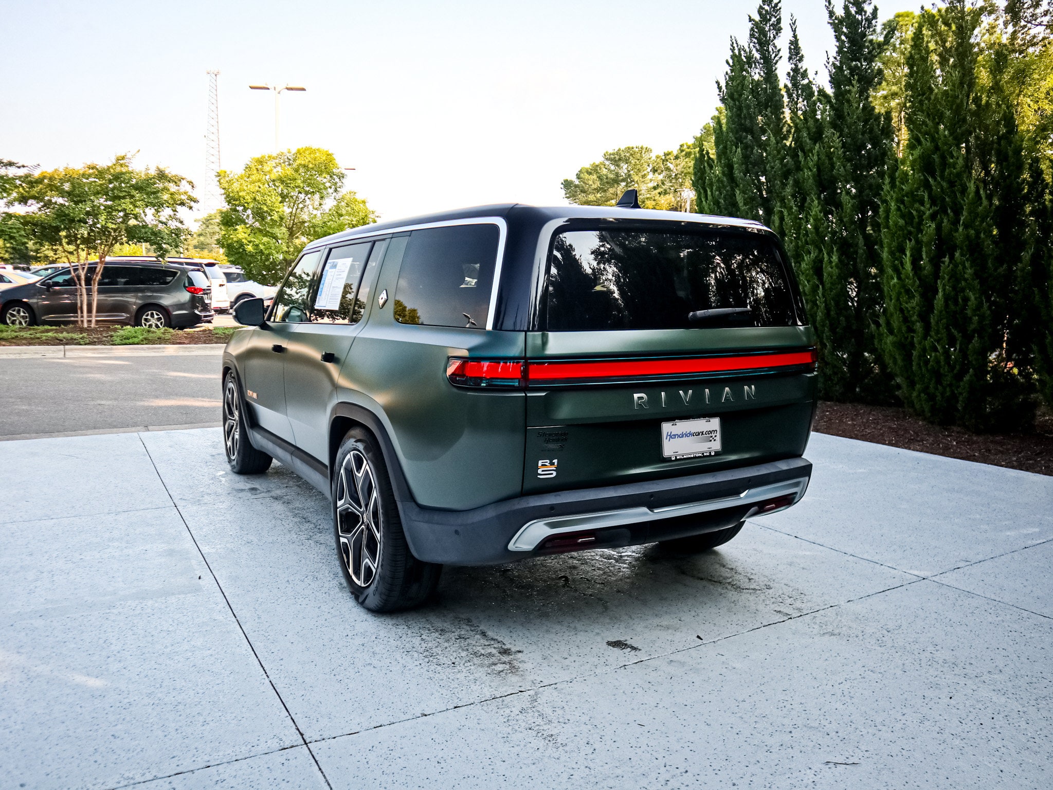 Rivian R1S Adventure