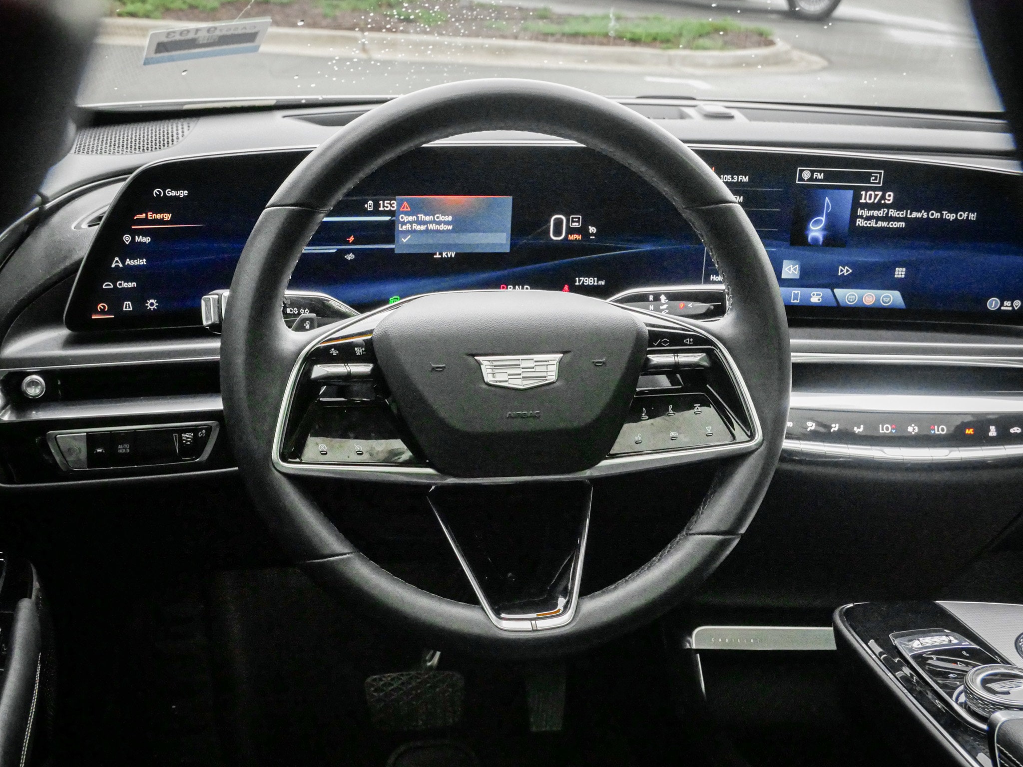 2024 CADILLAC Lyriq Tech photo 5