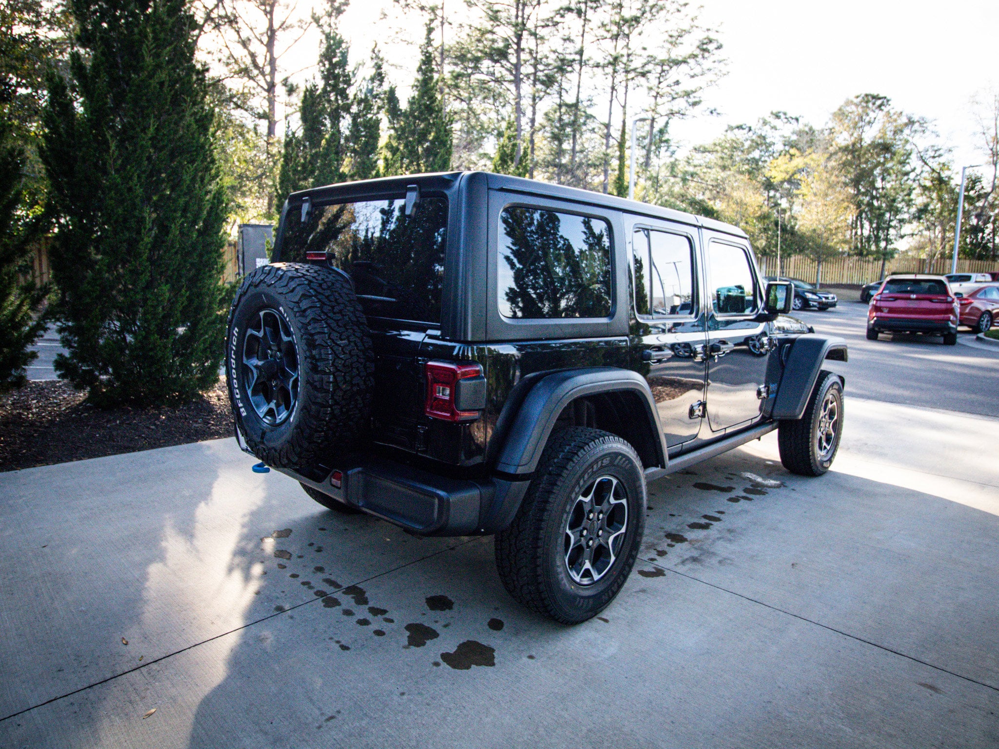 2022 Jeep Wrangler 4xe Unlimited Rubicon photo 3