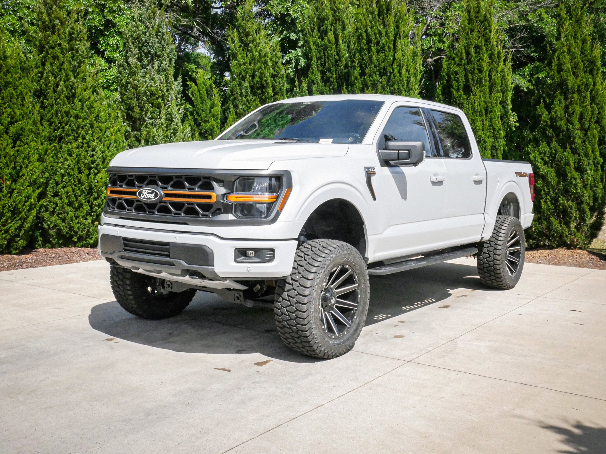 2025 Ford F-150 Tremor photo 4