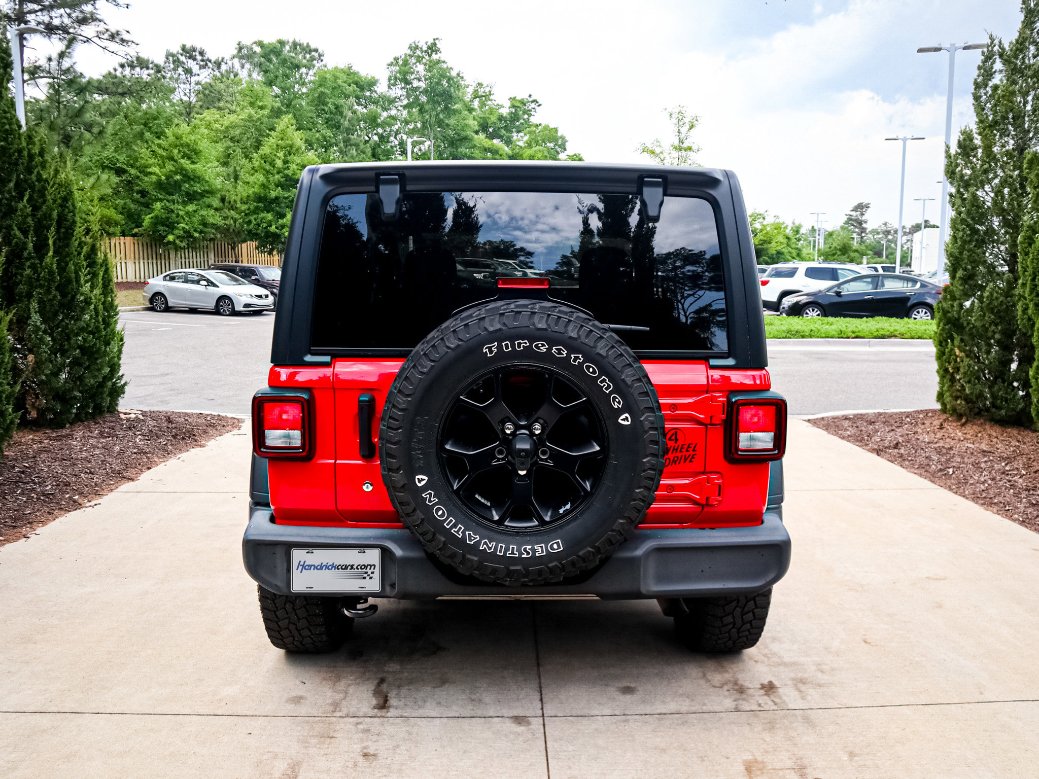 2021 Jeep Wrangler Willys Sport photo 3