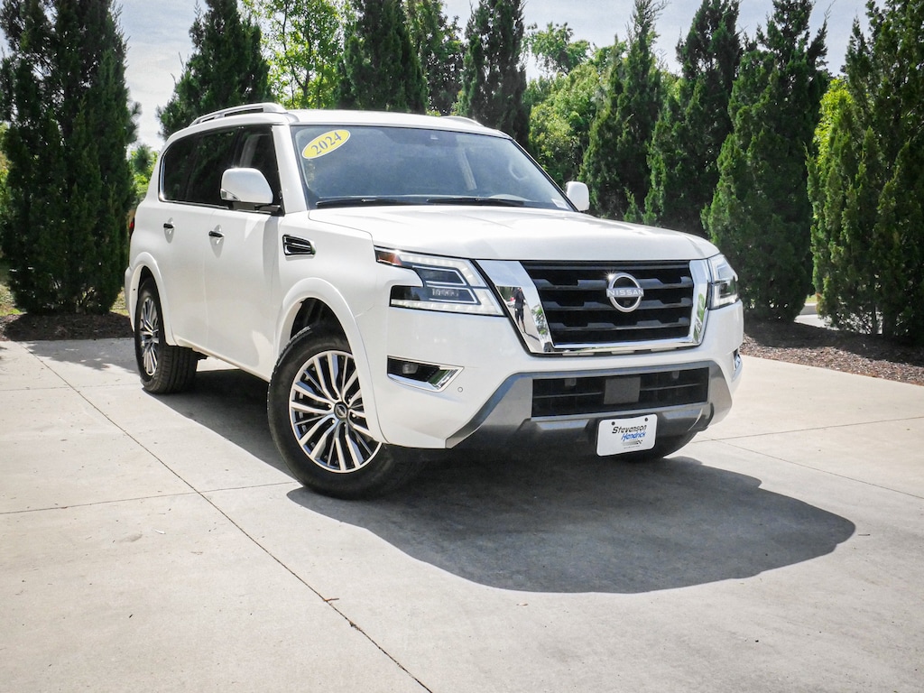 Used 2024 Nissan Armada SL SUV
