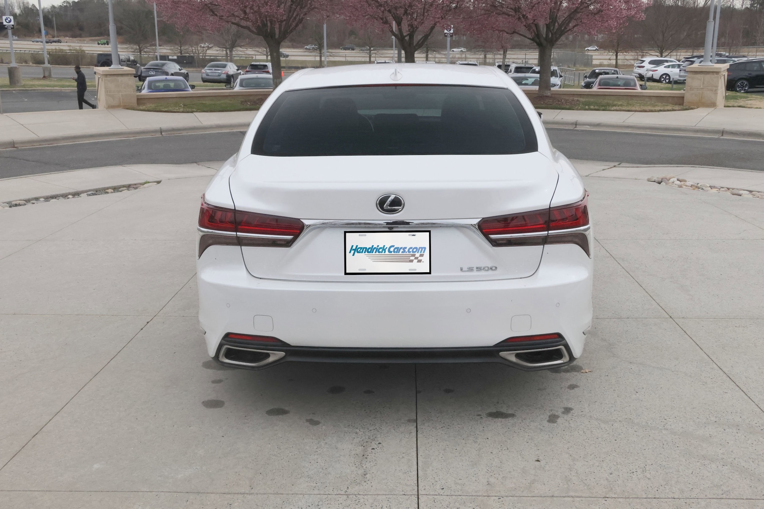 2020 LEXUS LS LS 500 photo 6