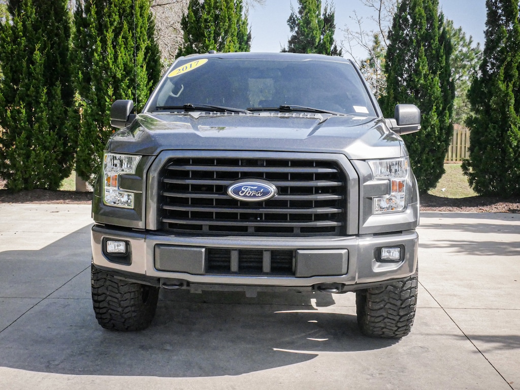Used 2017 Ford F-150 XLT Pickup
