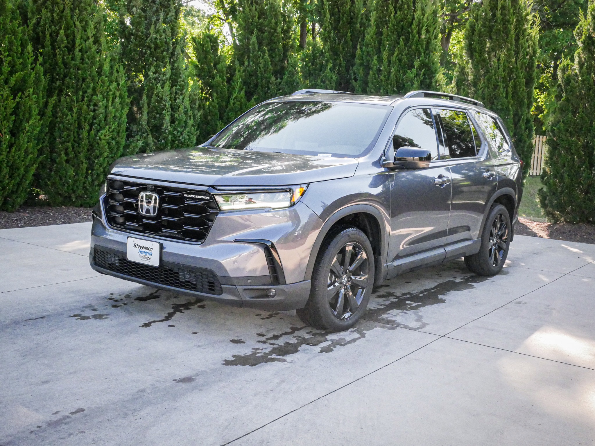 2025 Honda Pilot Black Edition photo 4