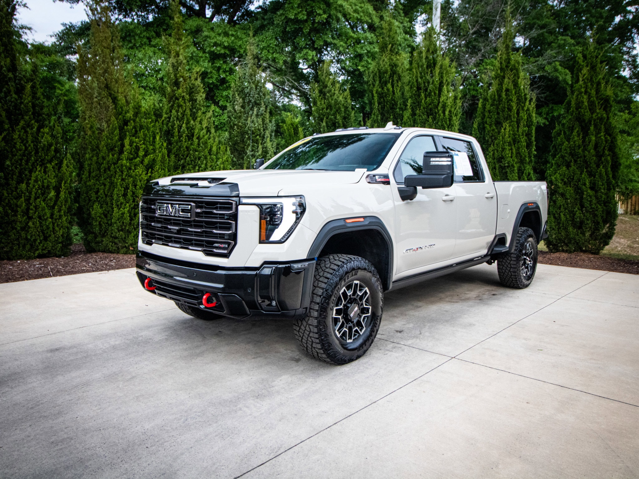 2026 GMC Sierra 2500HD AT4X photo 4