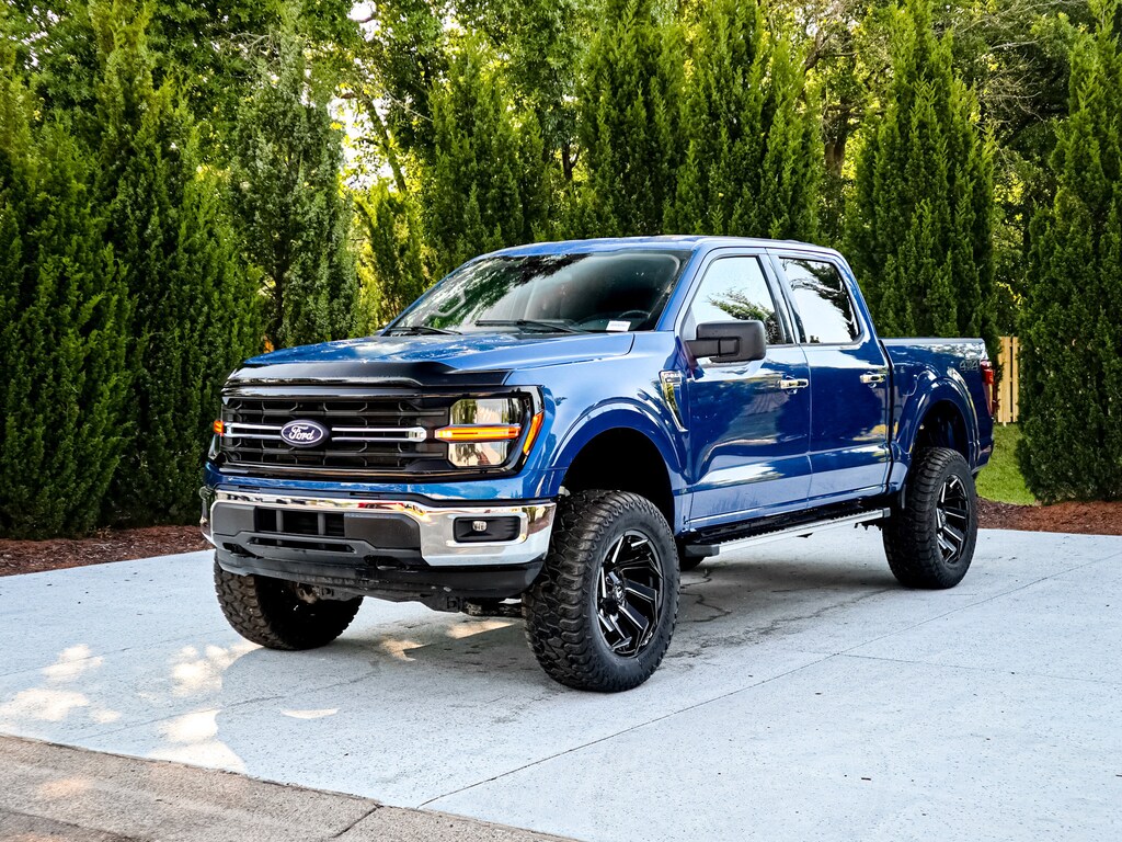 Used 2025 Ford F-150 XLT Pickup
