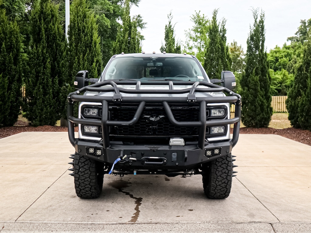 Used 2024 Ford Super Duty F-350 DRW LARIAT Pickup
