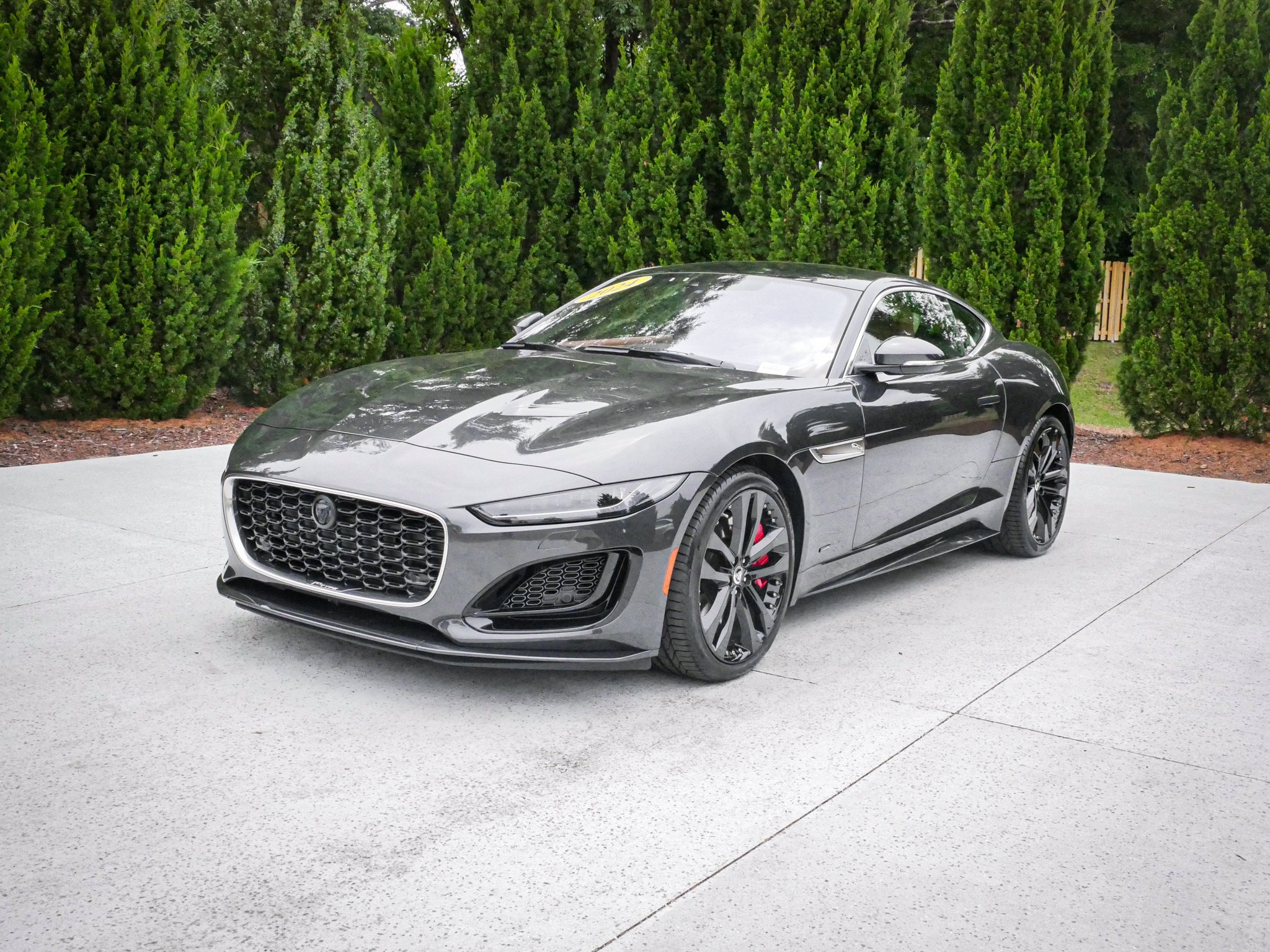 Jaguar F-TYPE 75