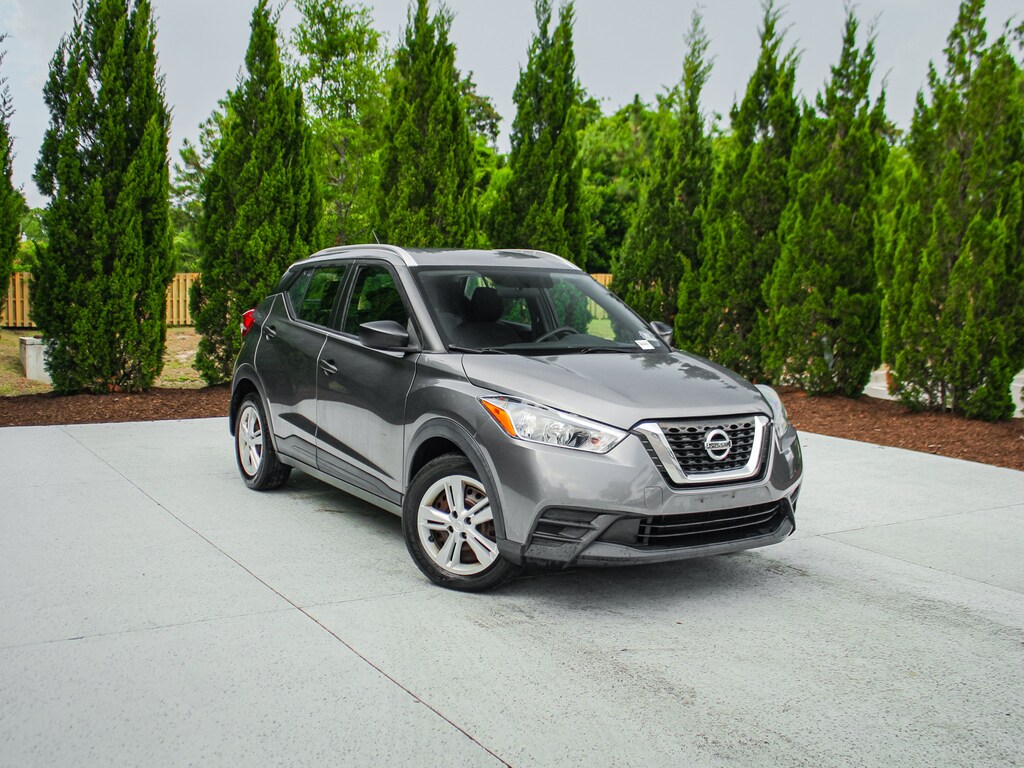 Used 2018 Nissan Kicks S SUV