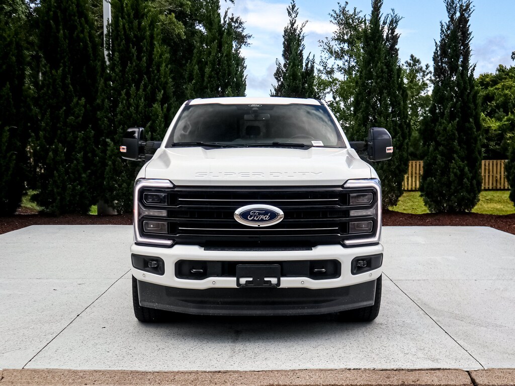 Used 2026 Ford Super Duty F-350 SRW Platinum Pickup