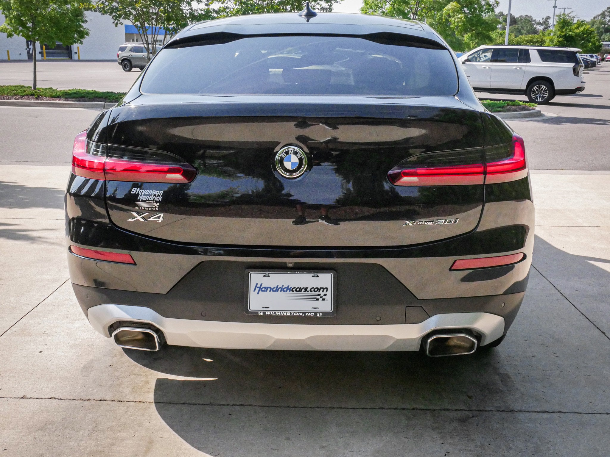 2023 BMW X4 xDrive30i photo 3