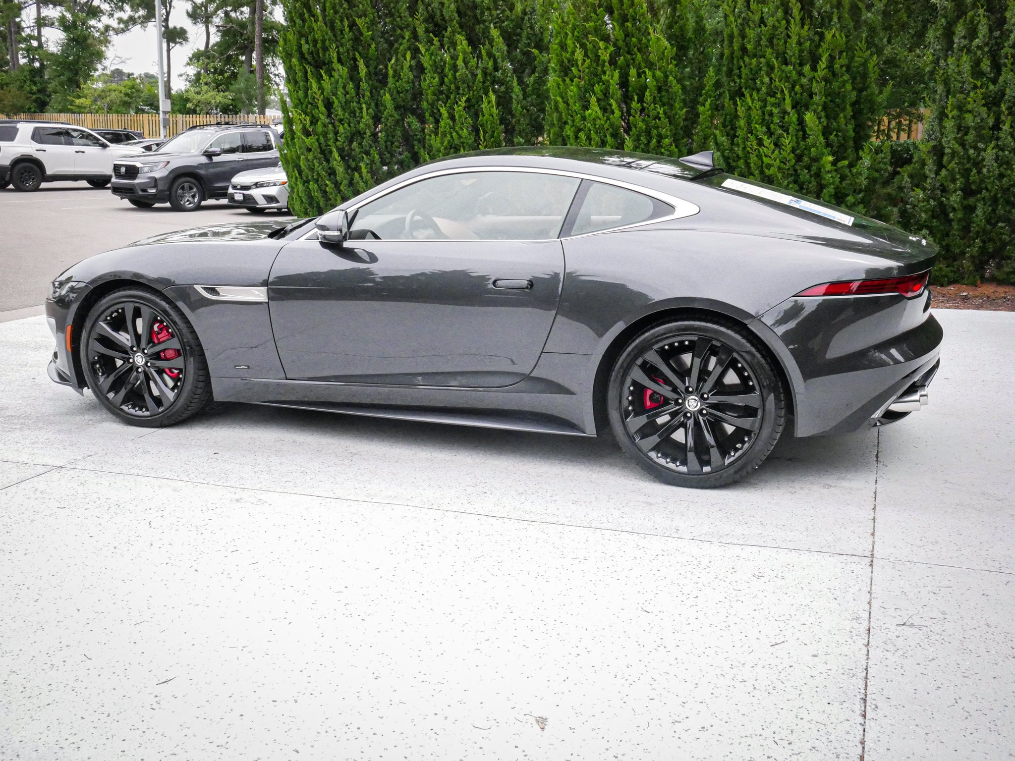 Jaguar F-TYPE 75