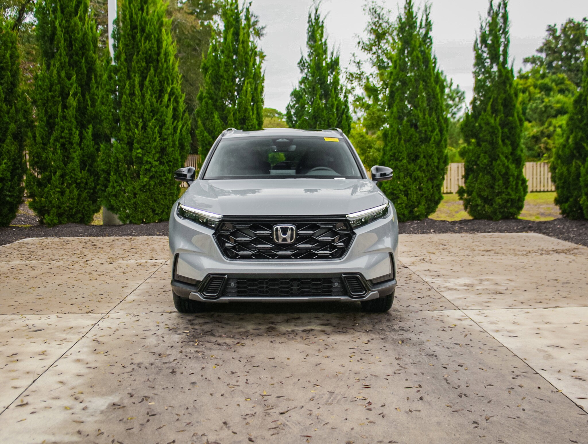 2026 Honda CR-V Hybrid Sport-L photo 2